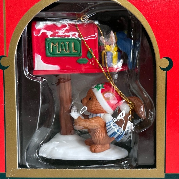 New Vintage Joy Brite 3 Collectible Ornaments Exquisite Design Fine Details - Picture 2 of 5